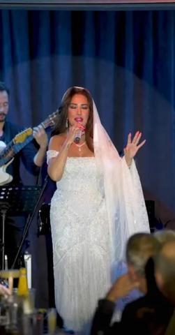 Sahnede Evlilik Açıklaması Magazin Gündeminde: “Nikah Yakında”