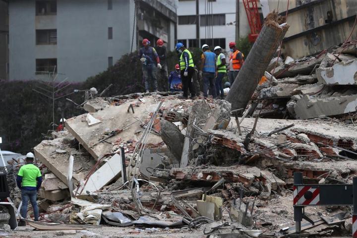 Venezuelada acı bilanço ağırlaştı Can kayıbı 2 bini aştı, 50 bin kişiden haber yok