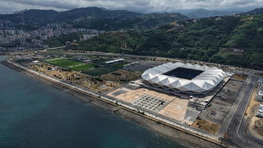 Trabzonspor, stadyumda yenilemeye gidiyor