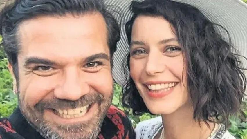 Aşk-ı Memnunun Bihteriydi Beren Saat, eşi Kenan Doğuluya bakın nasıl aşık olmuş...