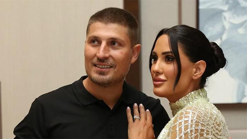 Magazin Gündemini Sarsan İHANET İDDİASI: Sahra Işıkın Suçlamaları Sonrası Seray Kaya Sessizliğini Bozdu: GERÇEĞİ AİLEM BİLİYOR...