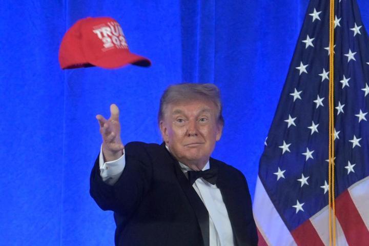 Sanal medyada Trump fırtınası: 6 saatte 43 paylaşım yaptı