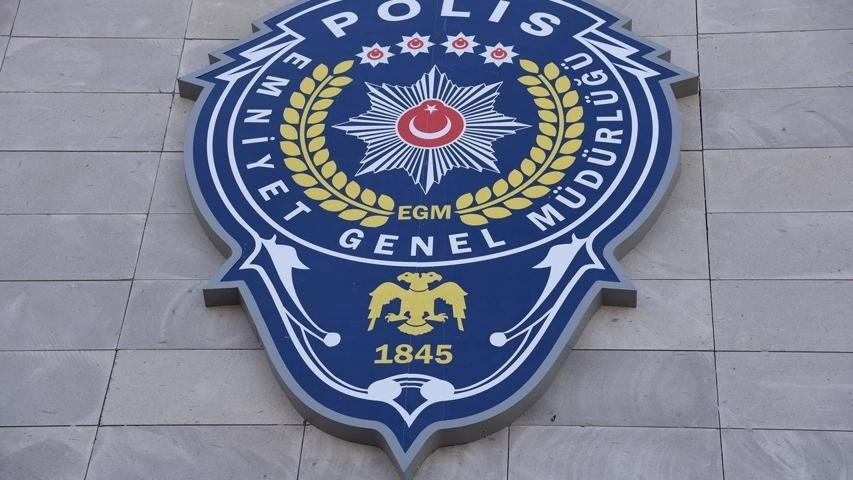 EMNİYET YÖNETMELİK SON DAKİKA Emniyet Teşkilatında Hangi Yönetmelik Kaldırıldı Resmi Gazetede Yayımlandı