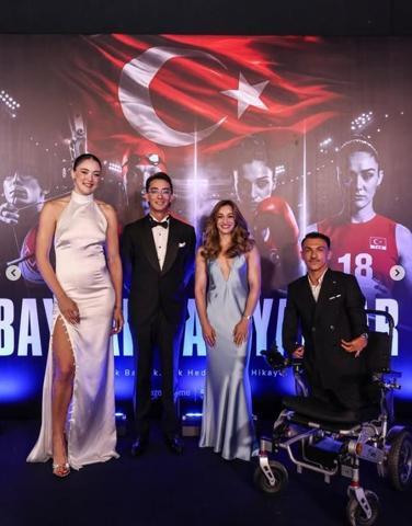 Zehra Güneş’ten Futbol ve Voleybol Kıyaslamasına Dikkat Çeken Yanıt: “Sporcuları Karşılaştırmayın”