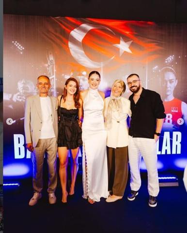 Zehra Güneş’ten Futbol ve Voleybol Kıyaslamasına Dikkat Çeken Yanıt: “Sporcuları Karşılaştırmayın”