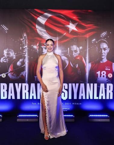 Zehra Güneş’ten Futbol ve Voleybol Kıyaslamasına Dikkat Çeken Yanıt: “Sporcuları Karşılaştırmayın”