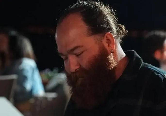 Evinde Ölü Bulunmuştu MasterChef Eren Kaşıkçı Son Yolculuğuna Uğurlandı Böyle Olmaz Yavrum