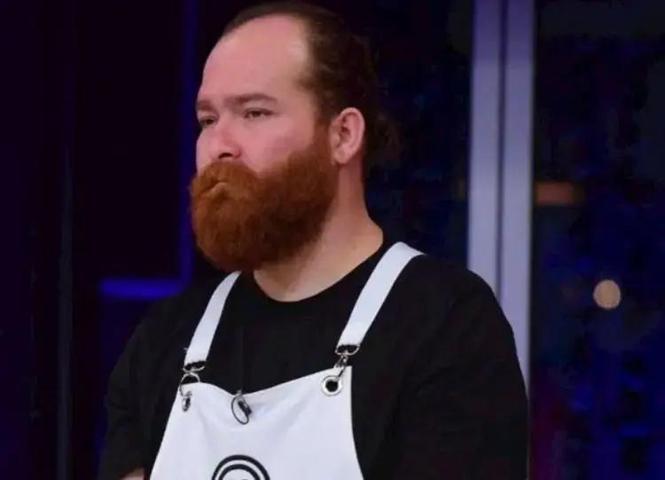 Evinde Ölü Bulunmuştu MasterChef Eren Kaşıkçı Son Yolculuğuna Uğurlandı Böyle Olmaz Yavrum