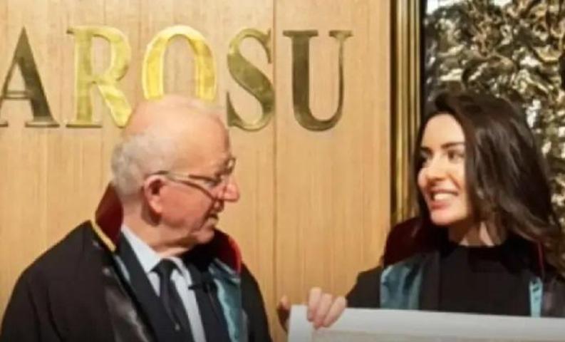 Kızılcık Şerbetinin Çimeni Selin Türkmenden bikinili tatil pozu Beğeni butonu çöktü