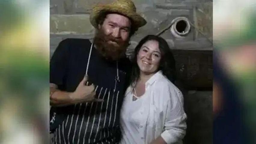 MasterChef şampiyonu Eren Kaşıkçı toprağa verildi Eşi Ecem Kaşıkçıdan kahreden paylaşım KIZININ VEDASI AĞLATTI