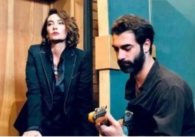Sıla, İlker Kaleli ile Aşkının Nasıl Başladığını Anlattı: “İlk Buluşmaya Valizle Gittim”