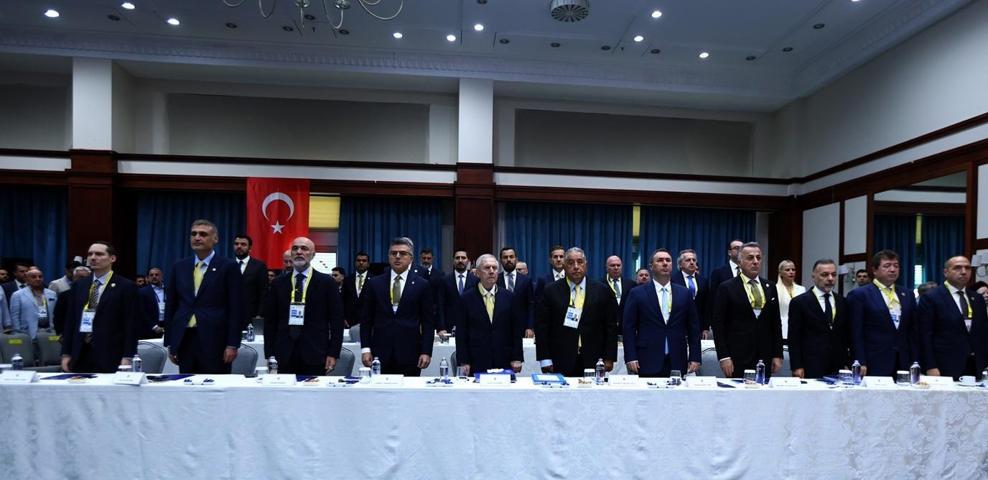 Fenerbahçe Başkanı Aziz Yıldırımdan kendisine dava açan Acun Ilıcalıya cevap