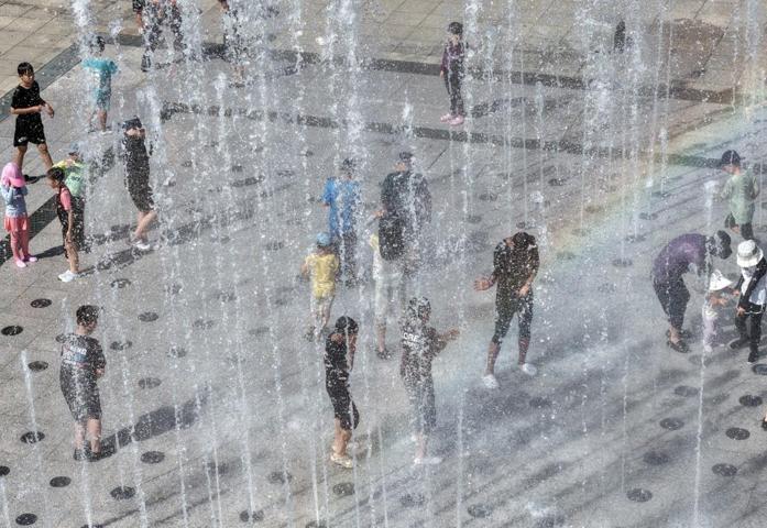 Güney Korede tüm zamanların sıcaklık rekoru kırıldı