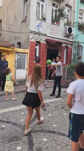 Balatta Haysiyet Maçı Doğukan Güngör Çocukları Kırmadı... İşte O Anlar