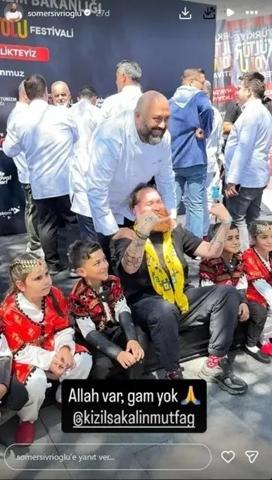 Şef Somer Sivrioğlu Eren Kaşıkçıyı Duygusal Bir Paylaşımla Bir Kez Daha Andı O Kare Yürekleri Yaktı