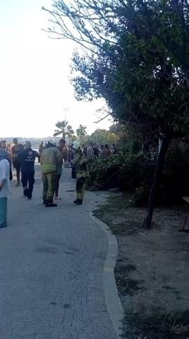 SON DAKİKA HABERİ: Büyükçekmecede toprak kayması Göçük altında kalanlar var