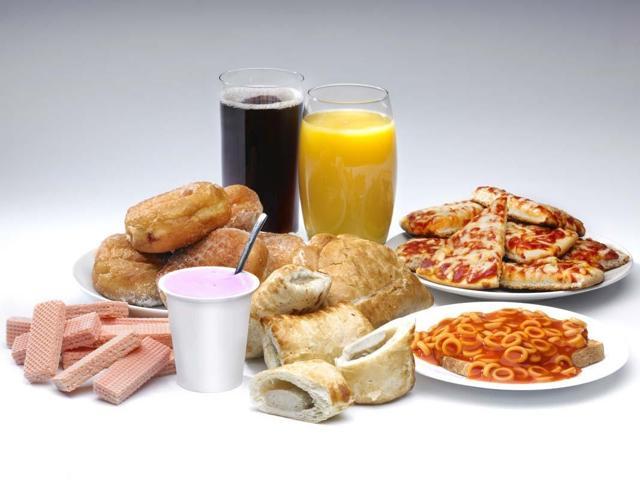 KARACİĞERDEN BEYNE KADAR ETKİLİYOR Doğal Sanılıyordu Ama Gerçek Farklı Çıktı Tokluk Hissini Engelliyor, Karaciğeri Yağlandırıyor En Çok Bu Ürünlerde Var