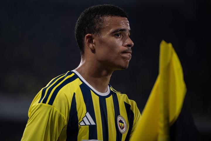 Mason Greenwooddan hayran bırakan gol Fenerbahçe kariyerine mükemmel başladı...