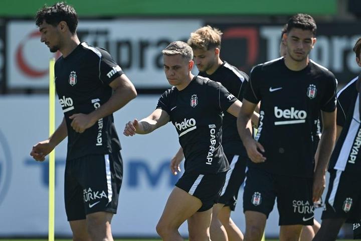 HRADEC KRALOVE - BEŞİKTAŞ MAÇI KAÇ KAÇ BİTER Yapay zekadan UEFA Avrupa Ligi 3. eleme turu karşılaşması için sürpriz skor tahmini