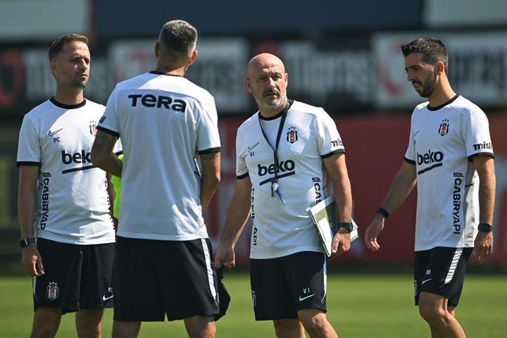 HRADEC KRALOVE - BEŞİKTAŞ MAÇI KAÇ KAÇ BİTER Yapay zekadan UEFA Avrupa Ligi 3. eleme turu karşılaşması için sürpriz skor tahmini