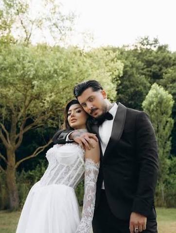 Kısmetse Olur Çifti Bebek Bekliyor Buse Ünlü Ve Mert İndereden Güzel Haber
