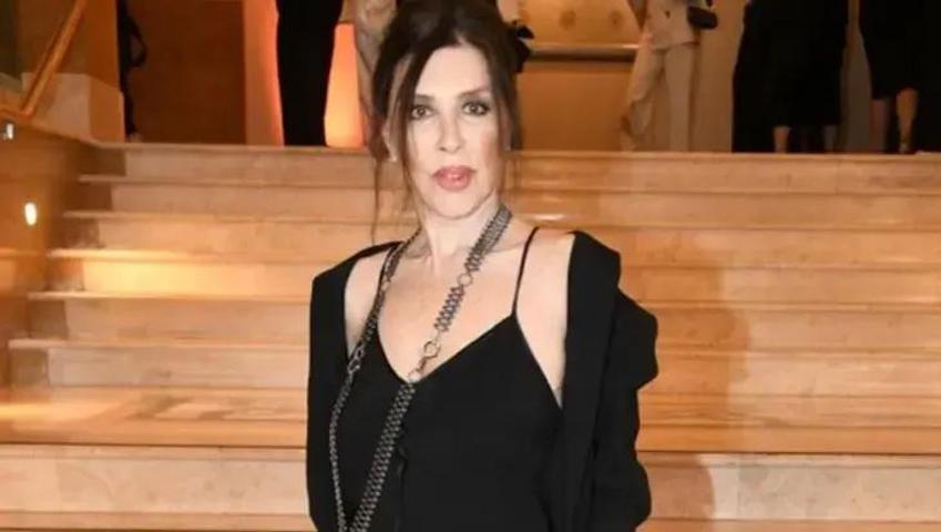 Harbiye’de sürpriz buluşma Ajda Pekkan’dan Nebahat Çehre’ye övgü yağmuru