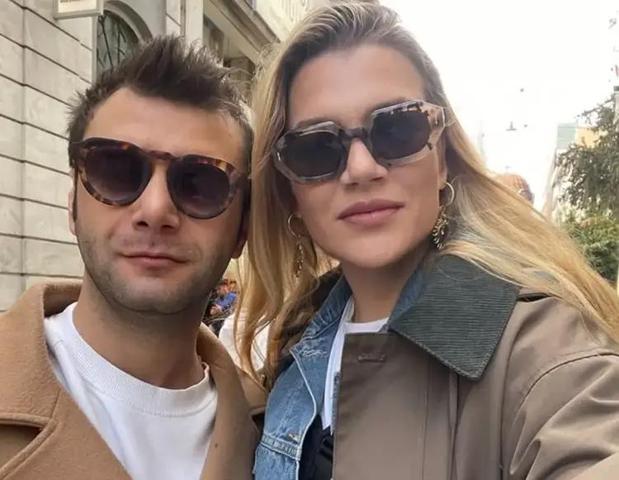 Derya Şensoy ve Yağız Can Konyalının tatilinde korkutan kaza Elindeki cam şişe bir anda patladı “Verilmiş sadakamız varmış”