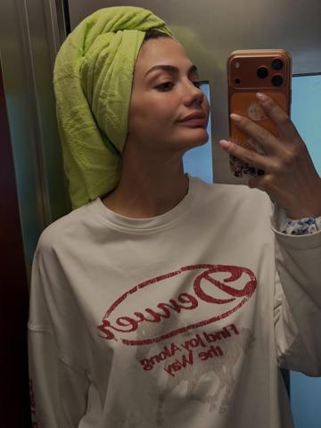 Eşref Rüyanın Nisanıydı Demet Özdemir sanal medyayı salladı: Delirirsin güzelliğe bak