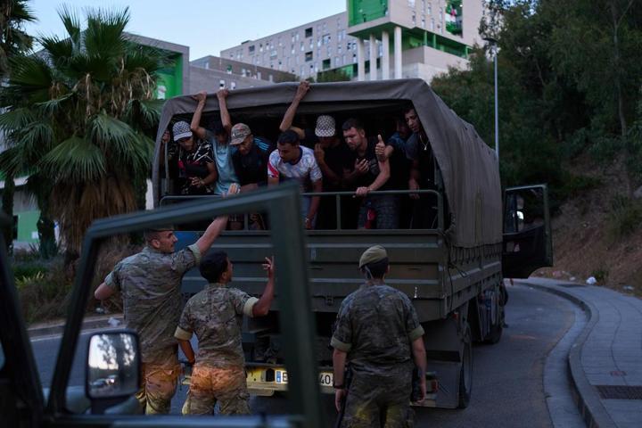 İspanya ile İtalya arasında Schengen restleşmesi: Misilleme geldi