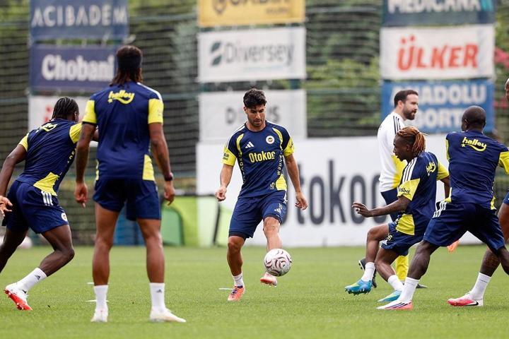 Fenerbahçe, Sturm Graz maçına hazırlanıyor