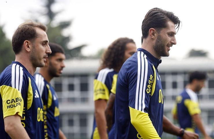 Fenerbahçe, Sturm Graz maçına hazırlanıyor