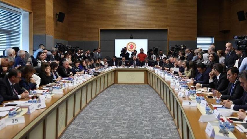 TERÖRSÜZ TÜRKİYE YASASI MADDELERİ SON DAKİKA: Terörsüz Türkiye Yasası Nedir, İçeriği Ne İşte 12 Maddelik Terörsüz Türkiye Yasası Detayları...