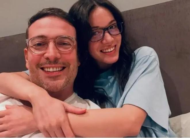 Oğuzhan Koç ile Hazal Subaşı’ndan Tatil Pozu Aşkları Dolu Dizgin Devam Ediyor