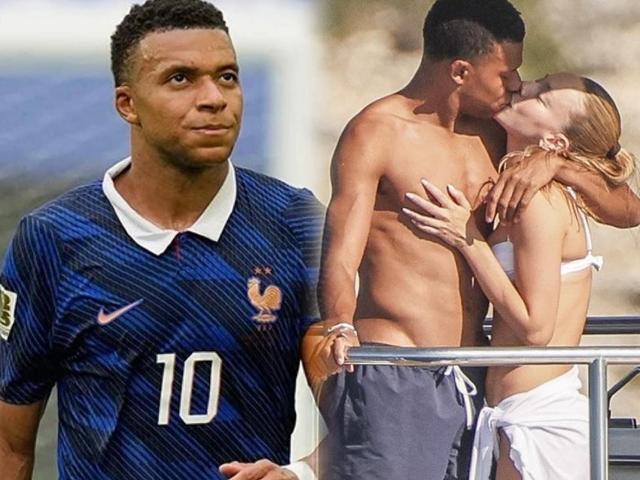 2026 Dünya Kupasının gol kralı Kylian Mbappe aşka geldi Sevgilisi Ester Expositoyu öpücüklere boğdu