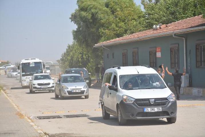 Filistin Konvoyu, Habur Sınır Kapısı’ndan Irak’a geçti