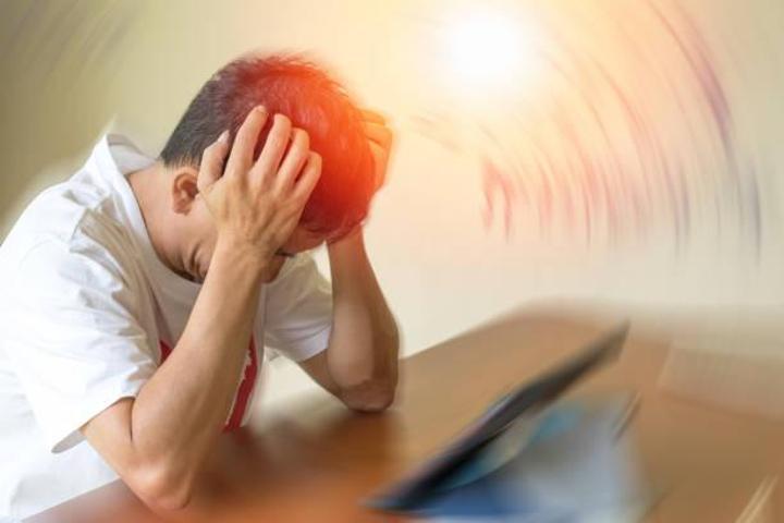 Çikolata İsteğini Hafife Almayın Migren Atağının Erken İşareti Olabilir