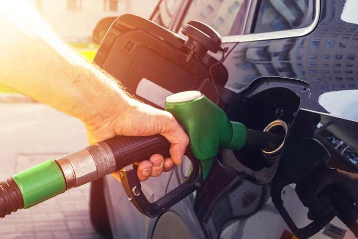 Motorine ÖTV İndirimi Mi Geliyor Motorin Fiyatları Düşecek Mi Motorinde Hazine ve Maliye Bakanlığı Vergi İndirimi Beklentisi Gözler Resmi Gazetede…
