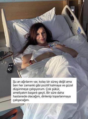 Deniz Sekinin sağlık durumu nasıl Ameliyat olan ünlü şarkıcıdan haber var Hastaneden paylaştı: ‘AĞRILARIM VAR