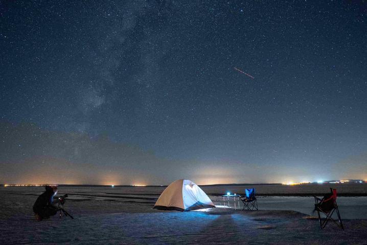 Perseid meteor yağmuru geceyi aydınlattı Yurdun dört bir yanından büyüleyici kareler…
