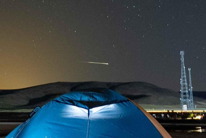 Perseid meteor yağmuru geceyi aydınlattı Yurdun dört bir yanından büyüleyici kareler…