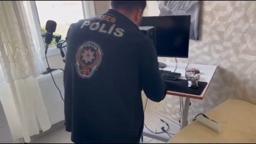 Rojin’in babasına silah fotoğraflı tehdit mesajı: Şikayetini çek, yoksa sen de kızının yanına gidersin