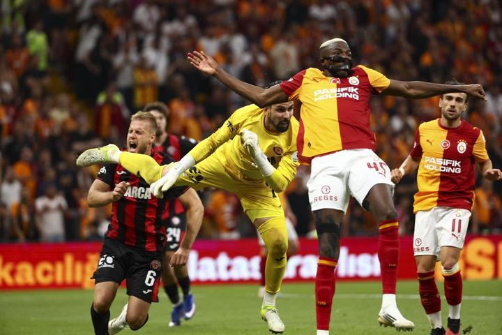 Bu yangını Osimhen söndüremez | Spor yazarları, Galatasarayın puan kaybını değerlendirdi