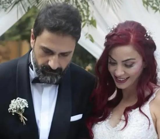Özlem Gültekin Son Yolculuğuna Uğurlandı Ölüm Nedeni Açıklandı