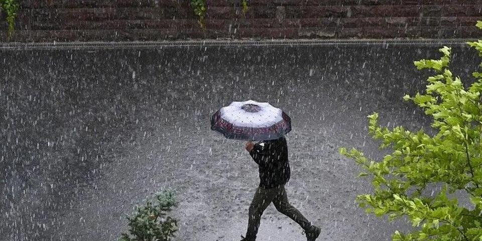 PAZAR GÜNÜ PLAN YAPANLAR DİKKAT Meteorolojiden 11 il için sarı alarm Kuvvetli yağış ve rüzgar geliyor
