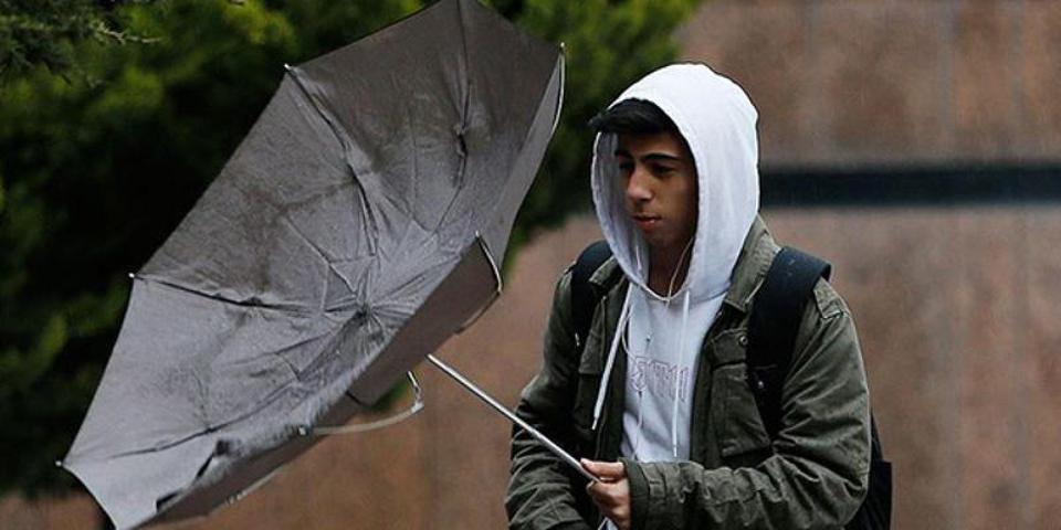 PAZAR GÜNÜ PLAN YAPANLAR DİKKAT Meteorolojiden 11 il için sarı alarm Kuvvetli yağış ve rüzgar geliyor