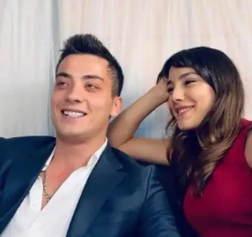 Uzak Şehirin yıldızları Atakan Özkaya ile Dilin Döğerden eğlenceli oyun GÖREN BİR DAHA BAKTI