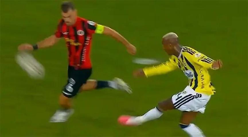 Fırat Aydınus: Fenerbahçe’nin iki penaltısı verilmedi Yabancı VAR, herhalde dizi izliyordu