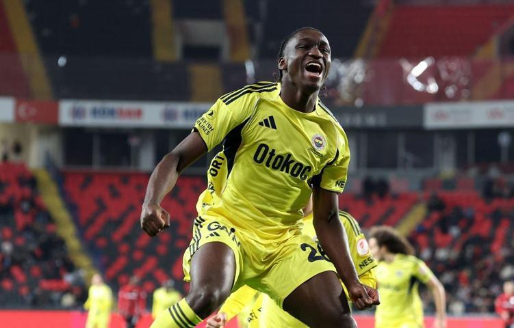 Fenerbahçe, Sidiki Cherif’in transferi için İngiliz kulübüyle anlaştı