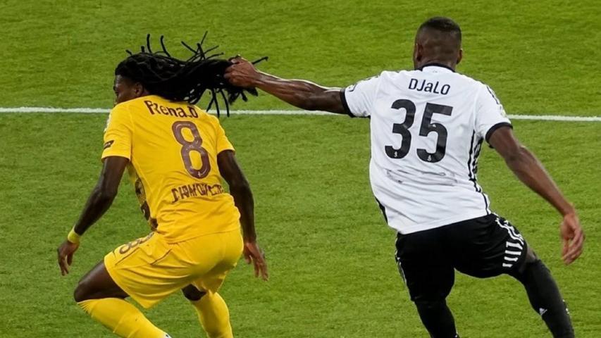 Beşiktaş-Eyüpspor maçına damga vuran an Trio yorumladı: Kırmızı kart verse saygı duyardık