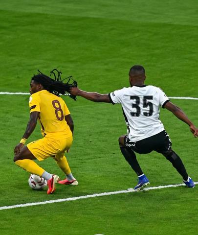 Beşiktaş-Eyüpspor maçına damga vuran an Trio yorumladı: Kırmızı kart verse saygı duyardık